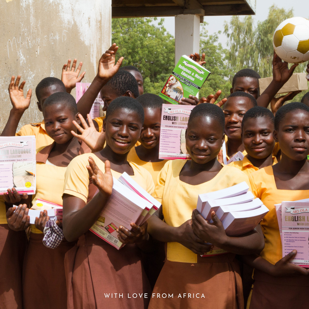 Photo showing the textbook included in FairTale GHANA's charity add-on.